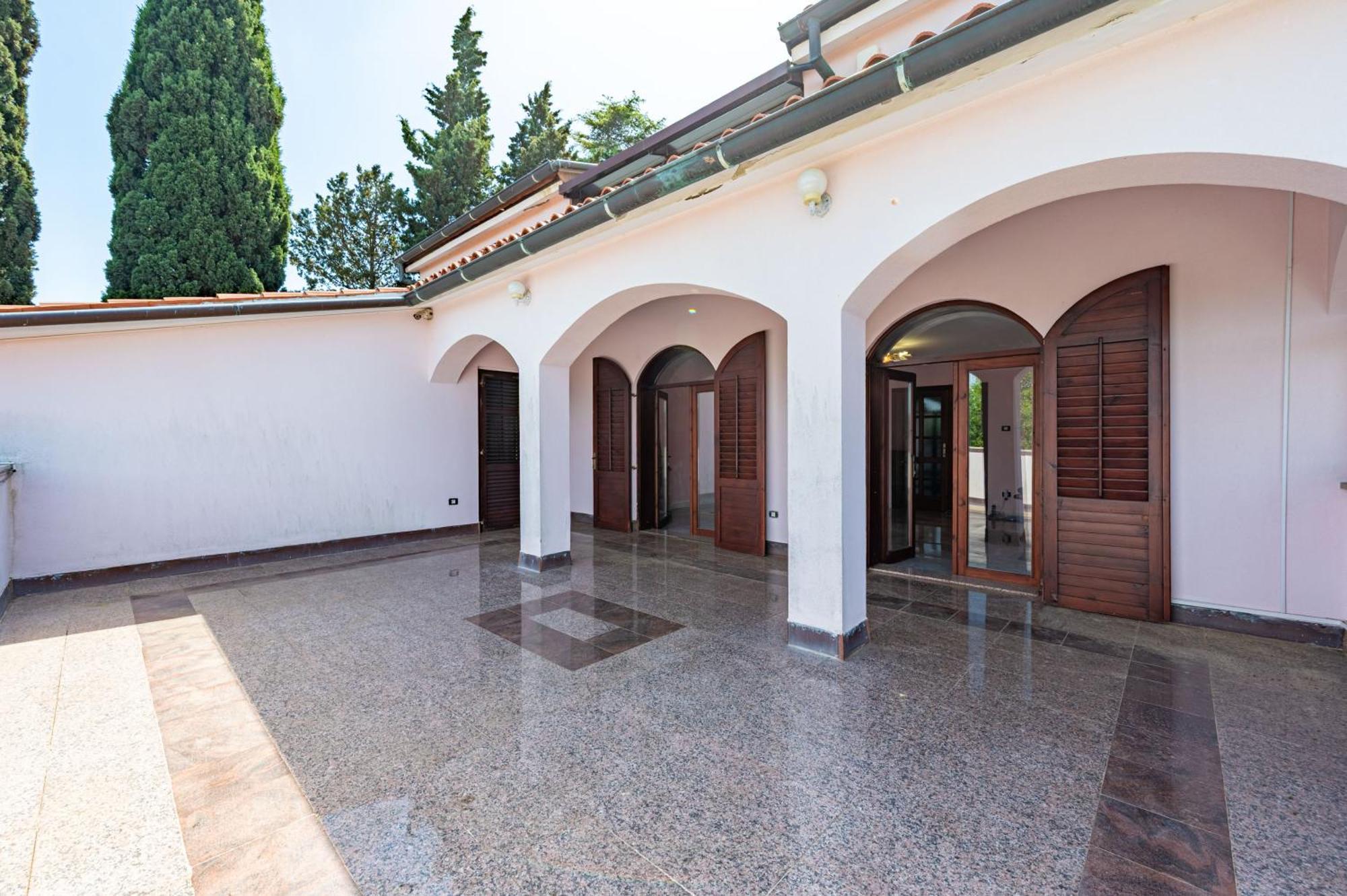 Villa Valentina Premantura Exteriör bild